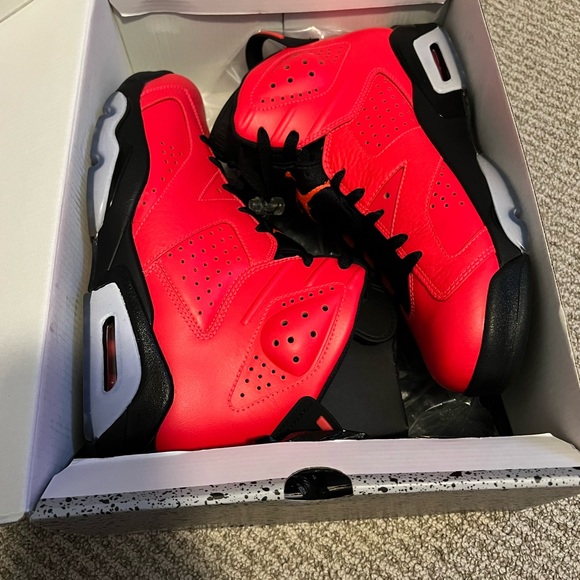 Jordan Retro InfaRed 23 size 9.5 - Picture 4 of 8